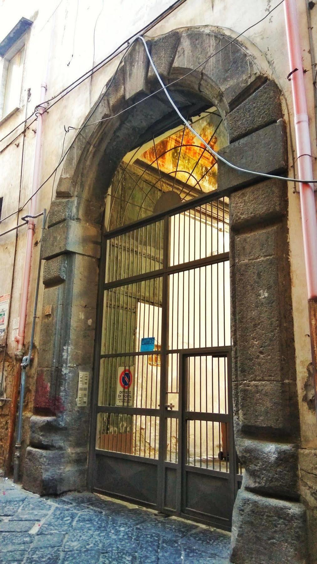 مبيت وإفطار ديليتو أا نابولي المظهر الخارجي الصورة